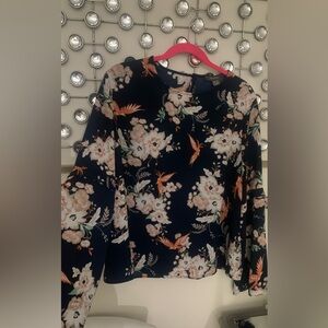 Women’s blouse blue floral